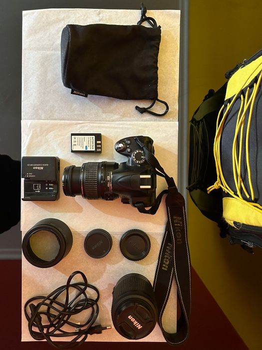 Máquina Nikon D3000 + 2 objetivas