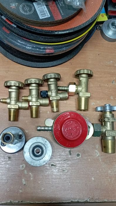 Газові крани Пропан,Вуглекислота,Фріон