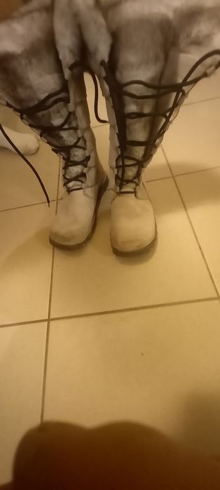 Kozaki firmy Skechers sprzedam