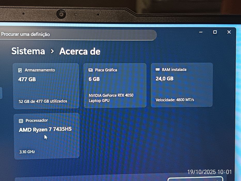 Portátil Lenovo LOQ Gaming