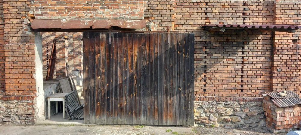 oddam stare drewno ze stodoły - dach i bramy - bez ceny minimalnej