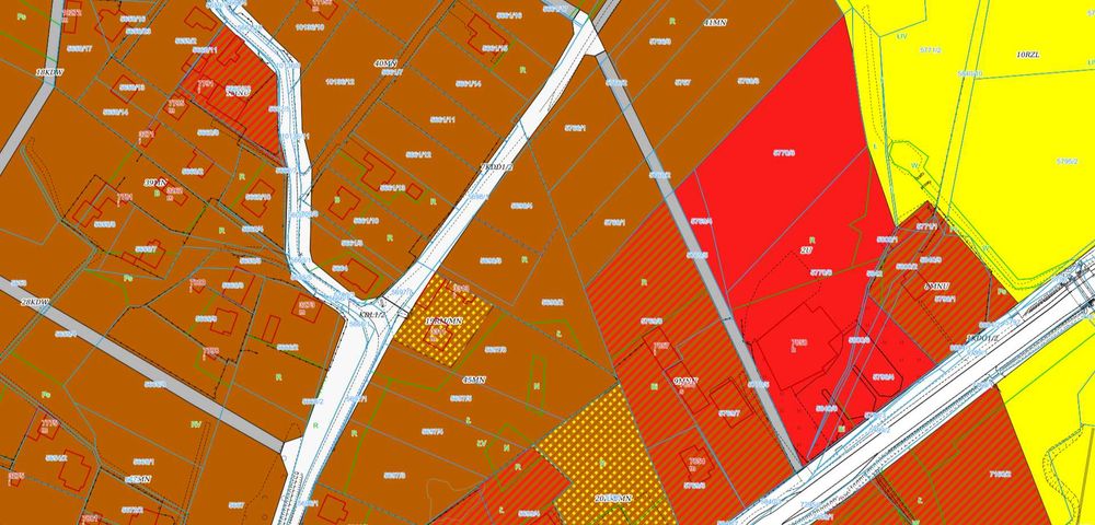 Ostatnia z 3 działek budowlanych , uzbrojona woda , prąd w Myszkowie ul. Żarecka 10 M z MPZT .