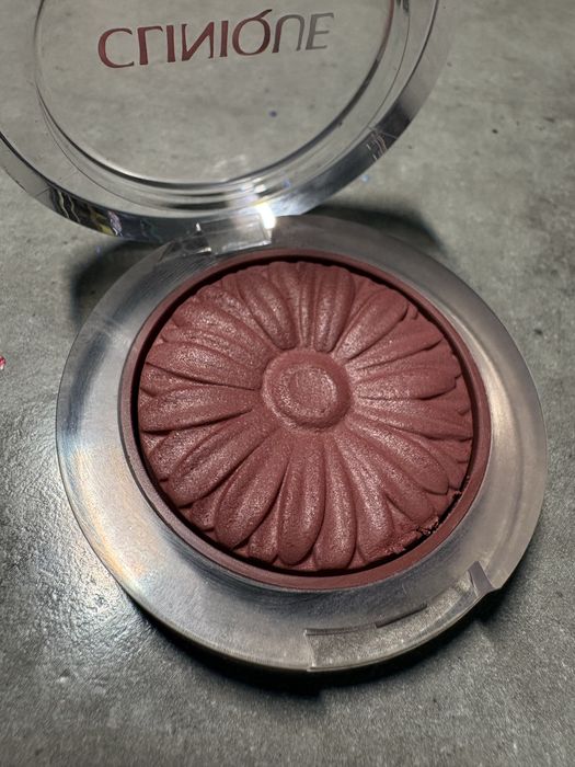 Clinique roz do policzkow Black Honey