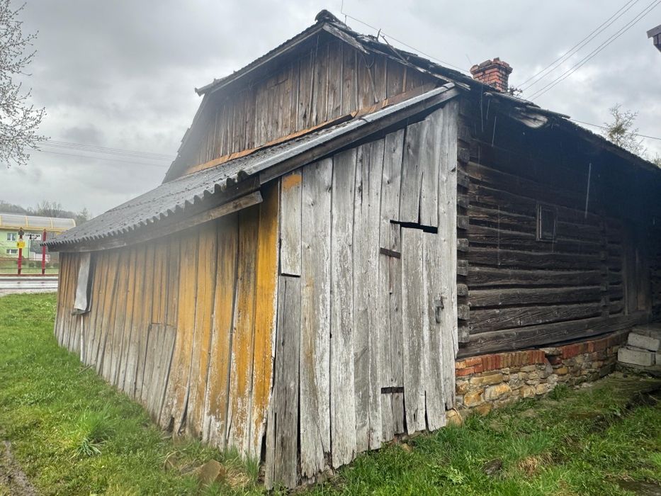 Drewniamy dom do rozbiórki