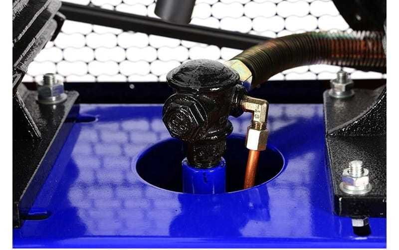 Kompresor olejowy Sprężarka olejowa 200L 8bar 400V TRZYTŁOKOWY 720l/mi