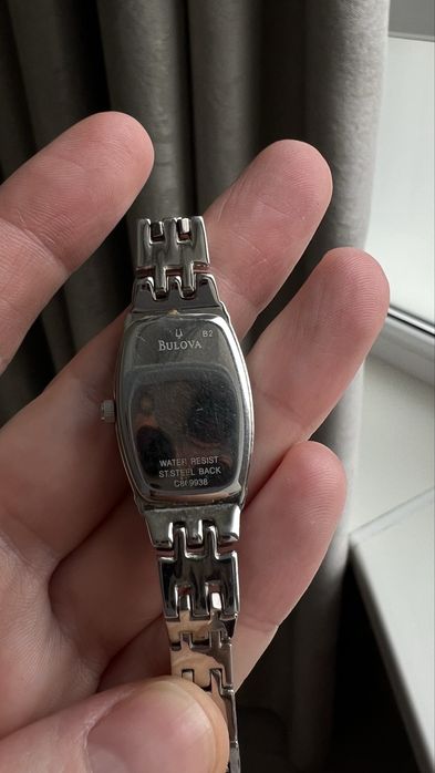 Часы CARAVELLE by Bulova годинник з діамантами унісекс