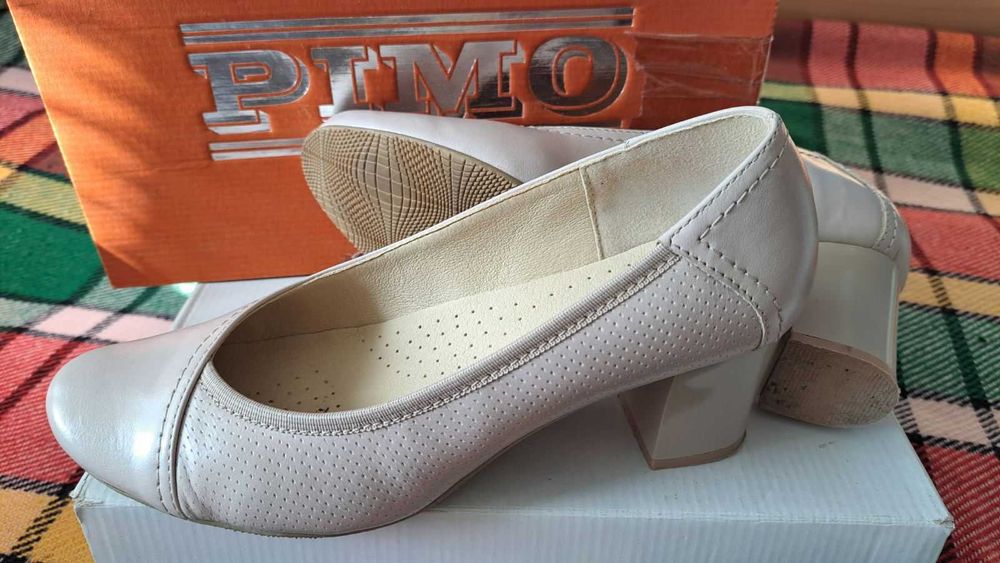 Універсальні туфлі, Польша, 38р