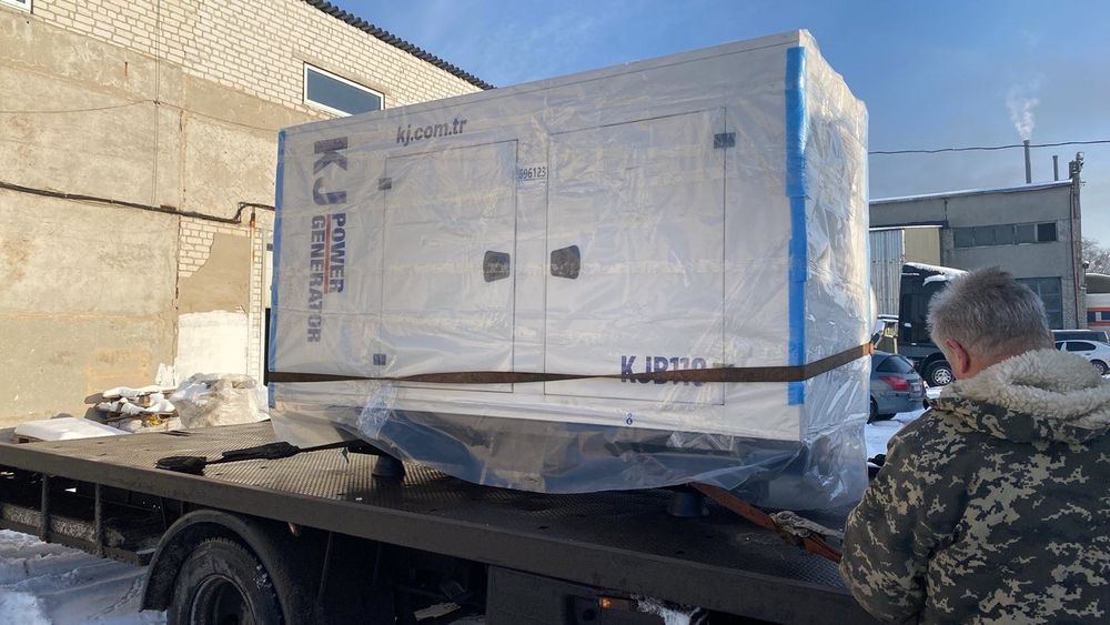 Генератор дизельний. Промисловий генератор