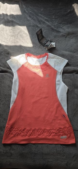 Koszulka biegowa kompresyjna SALOMON LAB  L
raczej damska