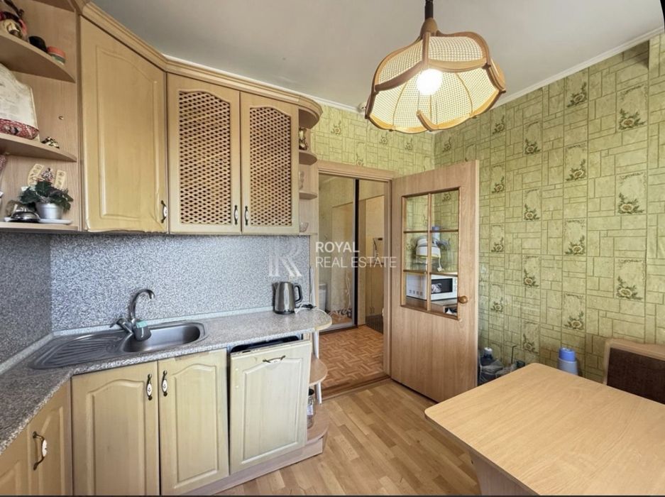 Продаж 1кім квартири Святошинський район, Олевська, 7