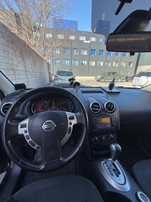 Nisan Qashqai+2