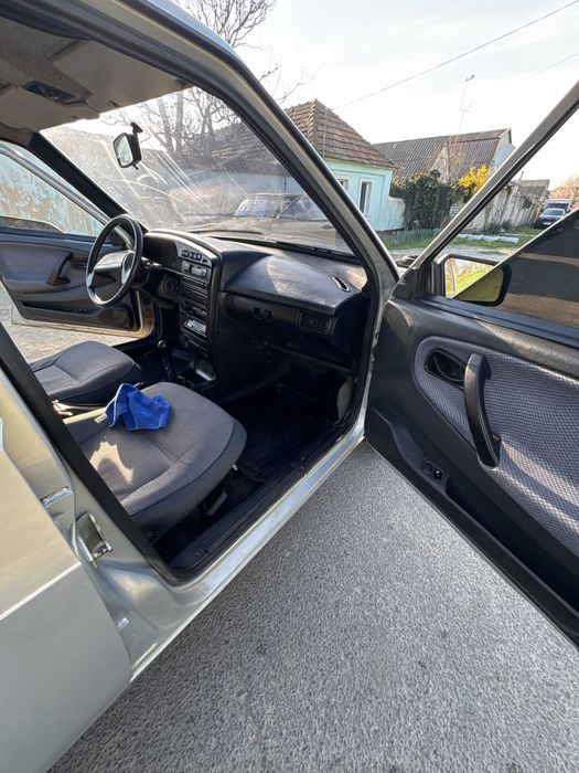 В продаже ваз 21099