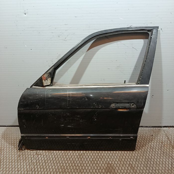 Porta frente esquerda BMW 5 (E34)