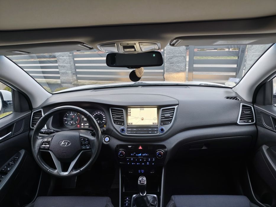 **REZERWACJA**Hyundai Tucson 1,7CRDI*Serwis*Panorama*Kamera*Ledy*