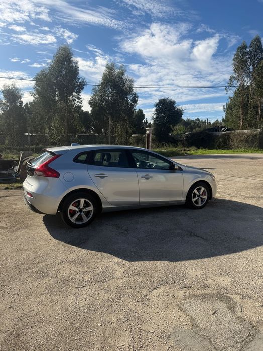 Vendo volvo v40 D2 2016