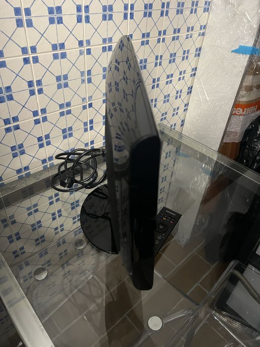 Samsung Monitor LCD Com sintonizador de TV - 19"