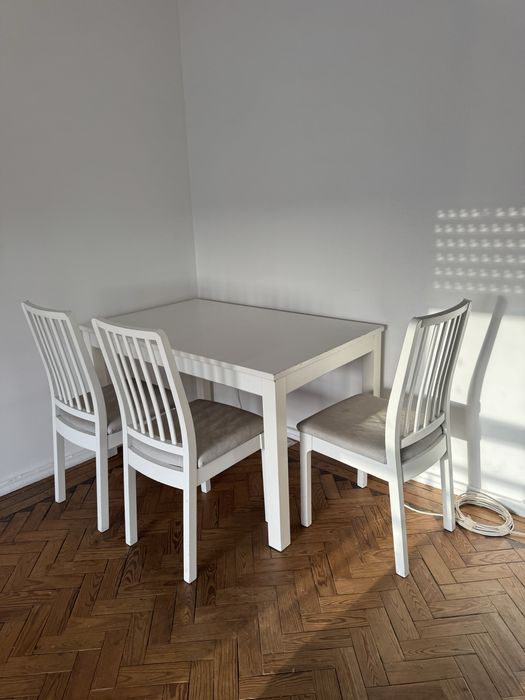 Mesa mais 4 cadeiras