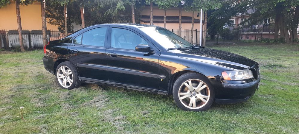 Volvo s60 polift 2.5 diselu