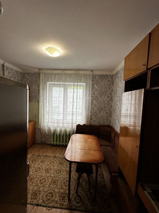 Однокімнатна ПРОСТОРА квартира в передмісті Рівного!