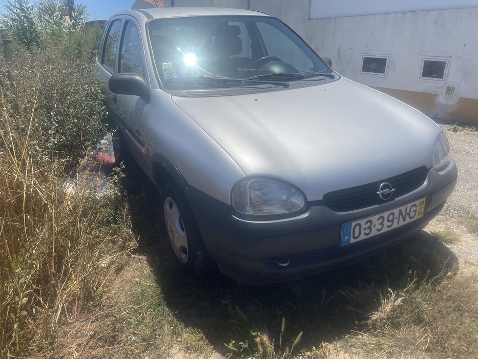 Opel corsa b 1.0