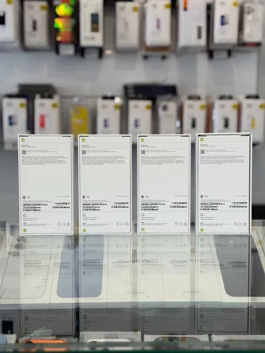 NOWY • iPhone 16 PRO • 256 GB • Black Titanium • 100% bateria • GWARANCJA • raty