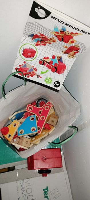 Brinquedos com nenhum ou pouco uso