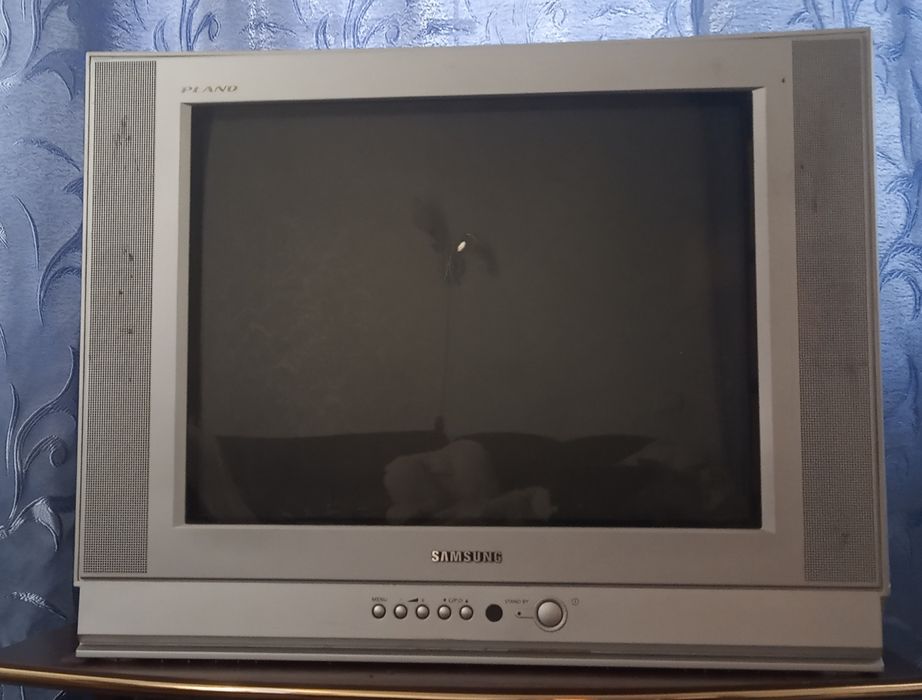 Продам телевизор"SAMSUNG" 21