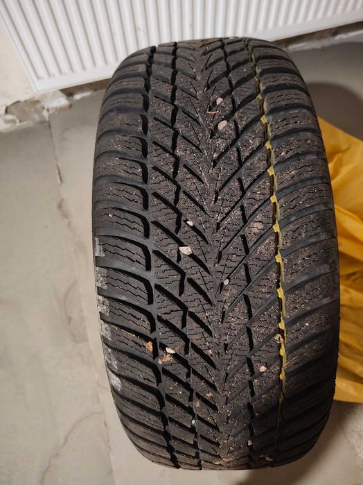 Opony Nokian Snowproof R17