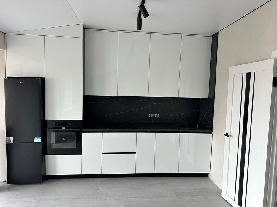 Продаж дворівневої квартири