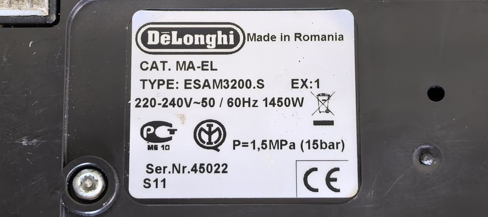 Кавові машини Delonghi Magnifica 1/2/3