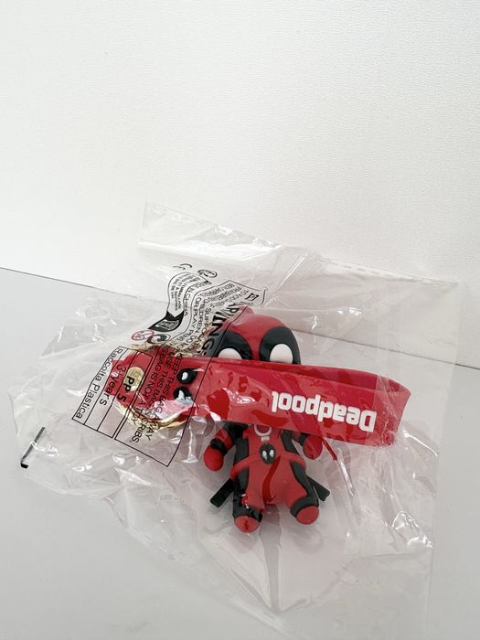 Брелок Deadpool Marvel Дедпул на ключі фігурка супергероя