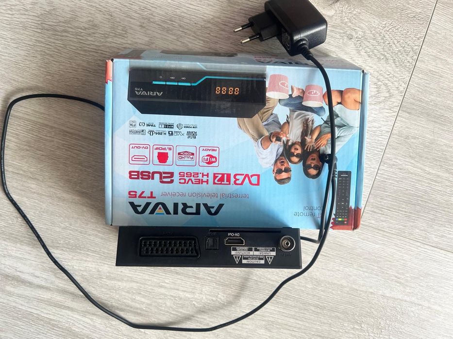 Dekoder  DVB T2 Ariva 75