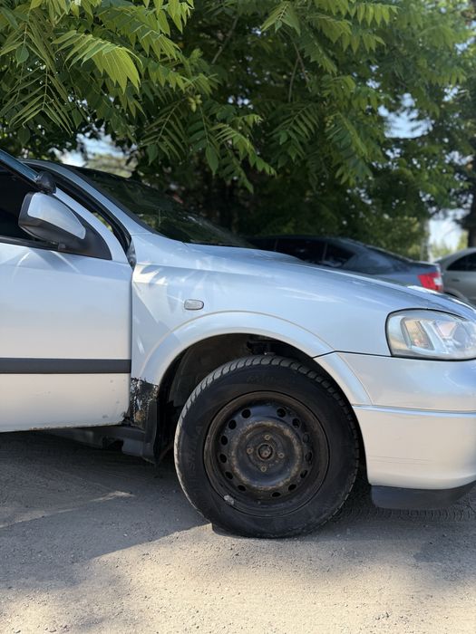 Продам Opel Astra 1.6 (газ/бензин)