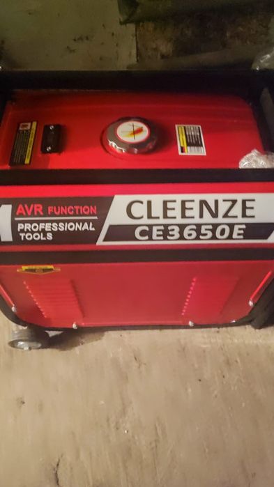 Продам генератор CLEENZE ce3650e