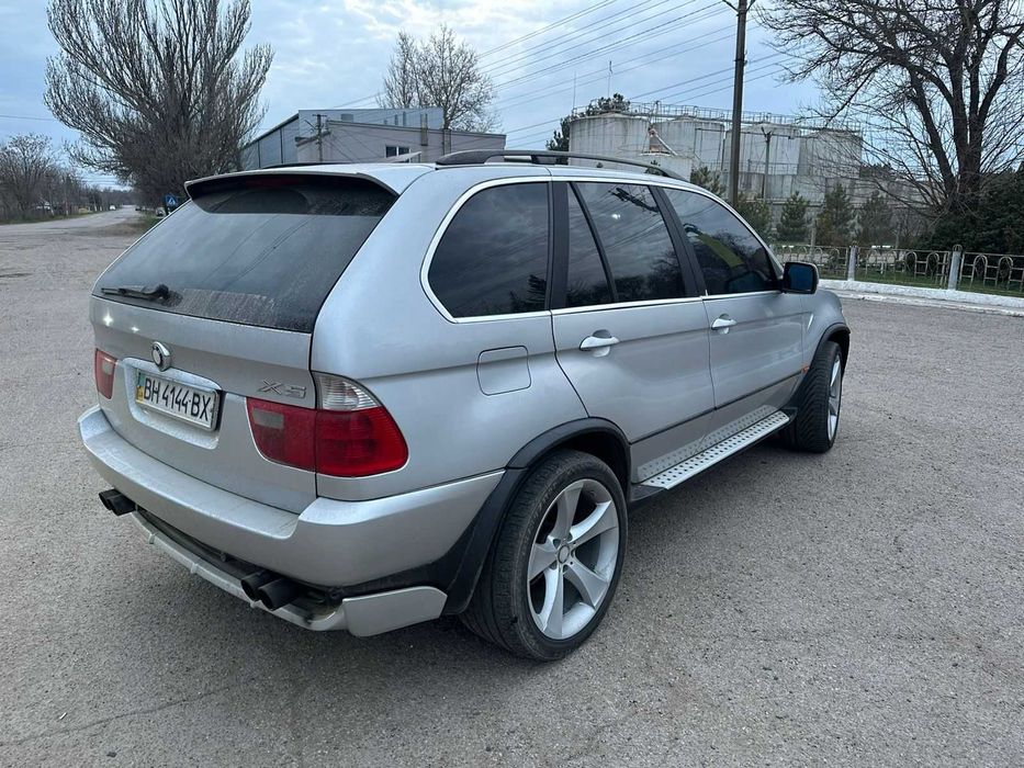 Продам BMW в гарному стані