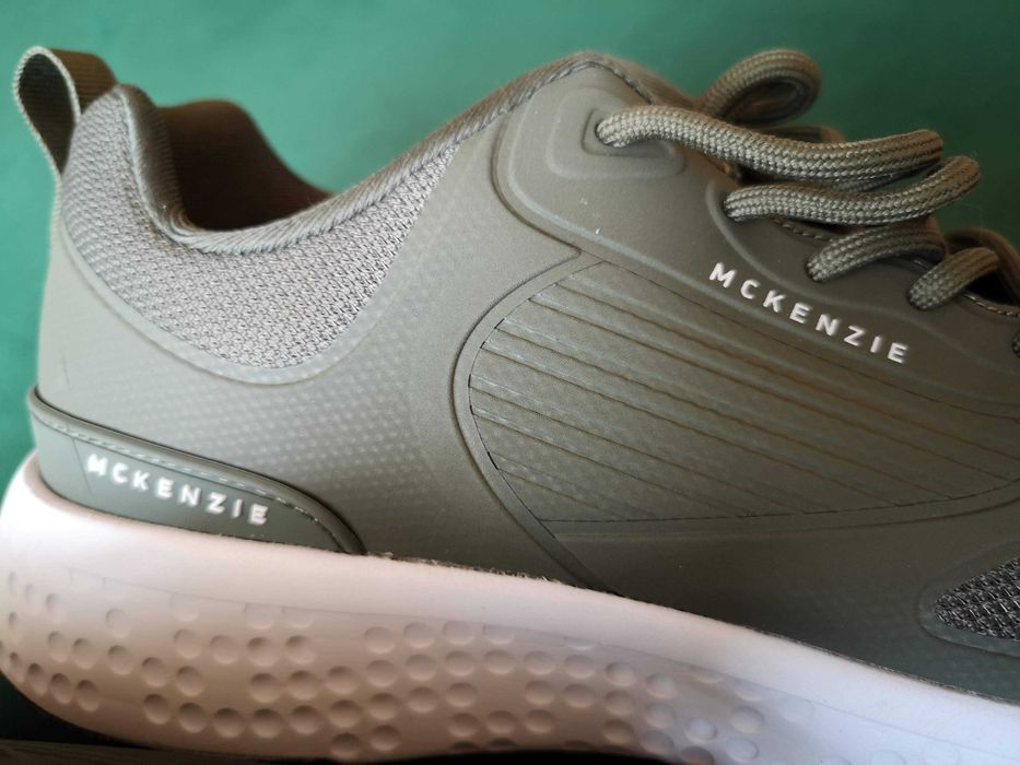 buty sportowe damskie