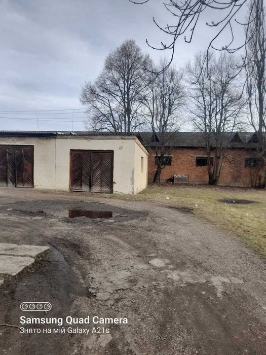 Нежитлові будівлі та споруди - с. Кам'янка, Чернівецька обл.