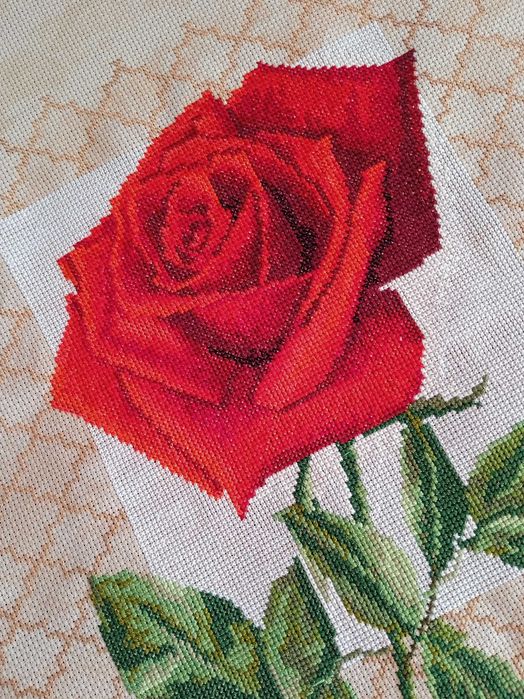 Картина вишита нитками