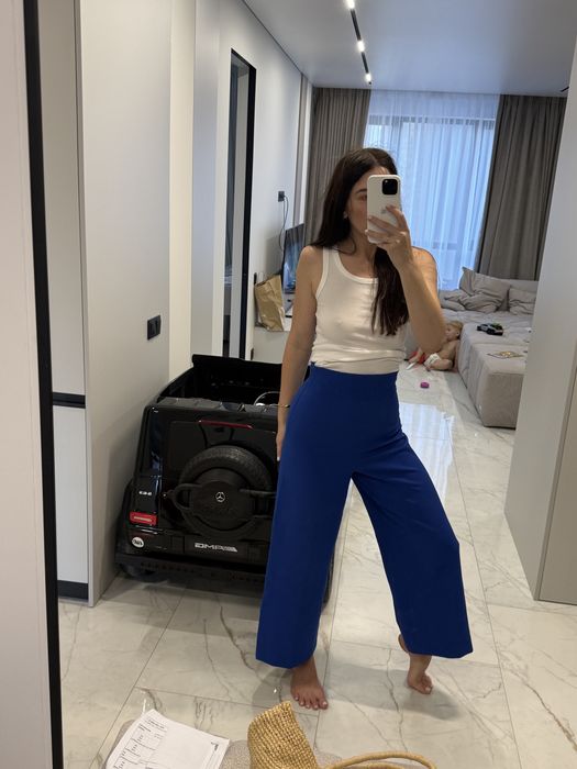 Яскраво сині  брюки кюлоти zara
