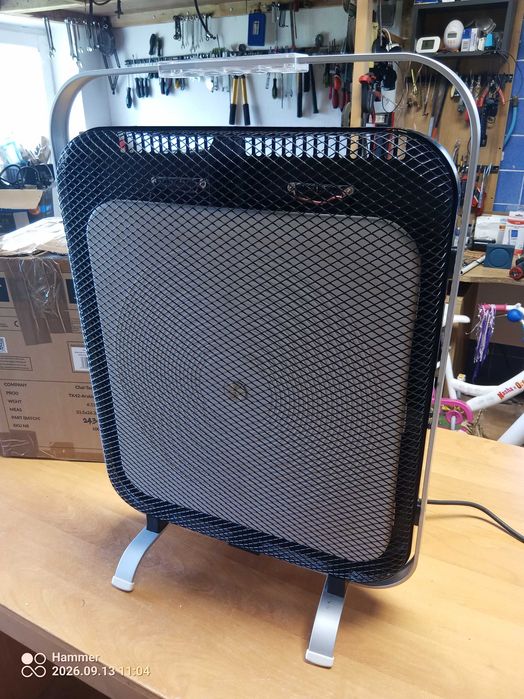 Promiennik podczerwieni Czarny HeatPal 1300W 13–25m²