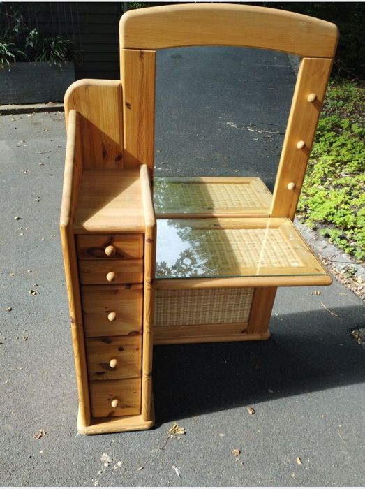 Toaletka lite drewno drewniana 87x148x46 cm