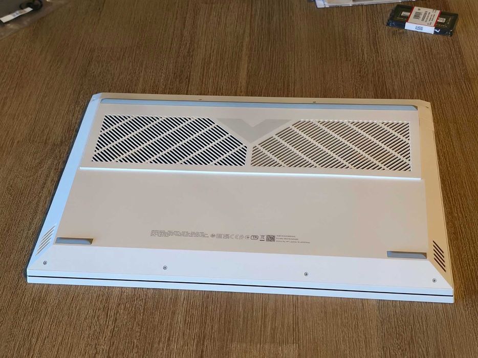 HP Victus 16 Gaming Branco | Ryzen 7 | RTX 3050 | 20 GB RAM