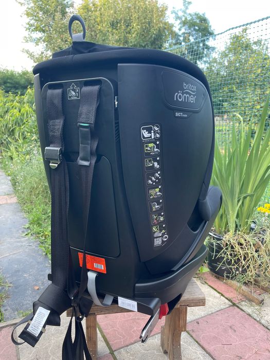 Дитяче автокрісло Britax römer