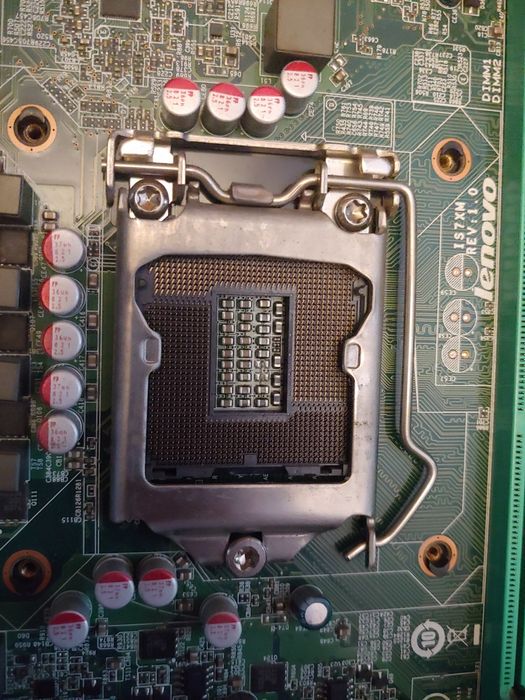 Материнская плата 1155 Lenovo + родной корпус