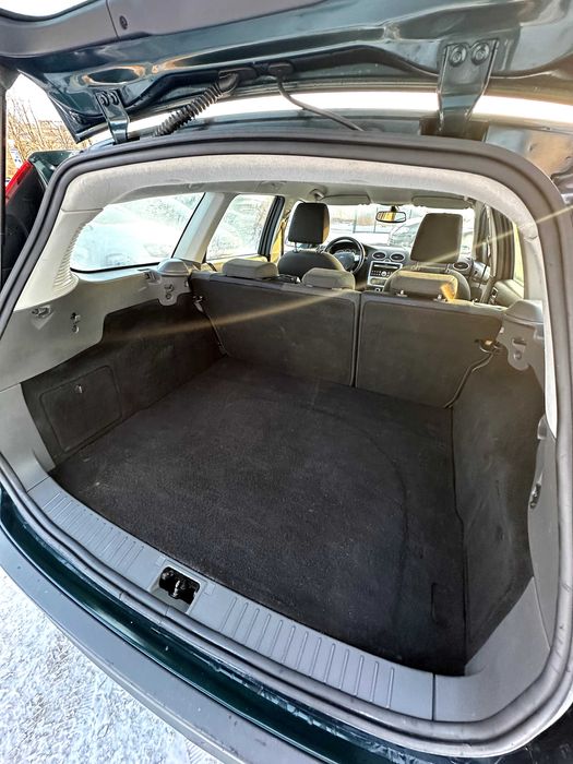 Продам Ford Focus 2005 рік можлива розстрочка,кредит,обмін!