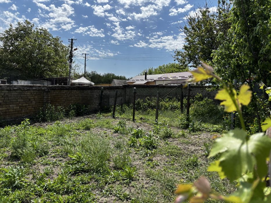Продам полдома пл. 93м2 в центре пос. Хорошево (20 км от центра Харькова)