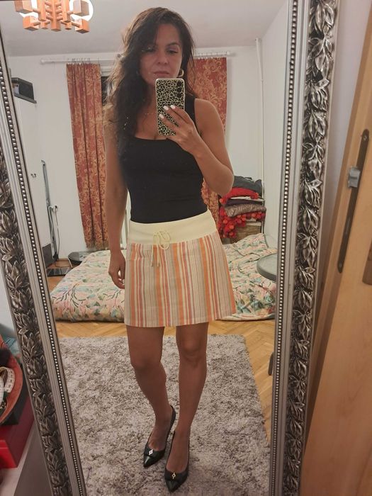 Letnia mini spódniczka marki Vila, L