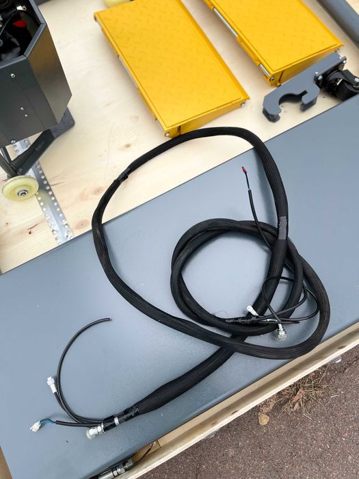 Ножичний підйомник для автосервісу JMR07 / Підйомник гідравлічний 3.5т