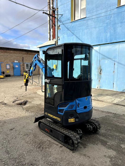 RS EXCAVATOR 1800 | Міні-екскаватор 1.8т