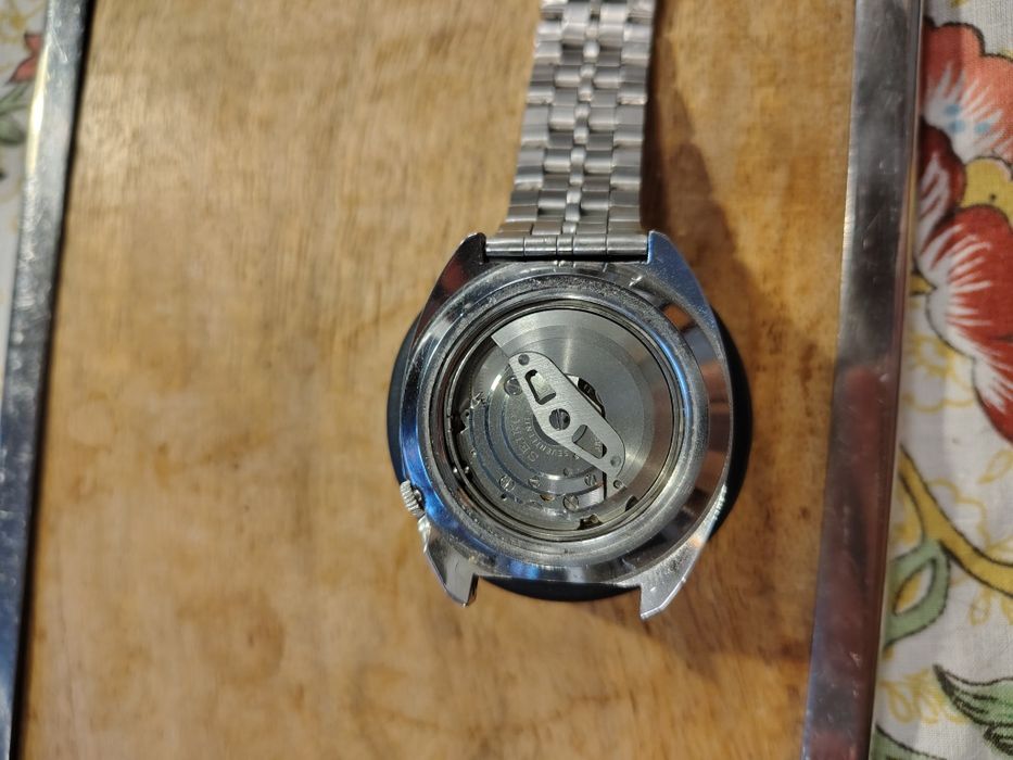 Relógio Seiko World Time